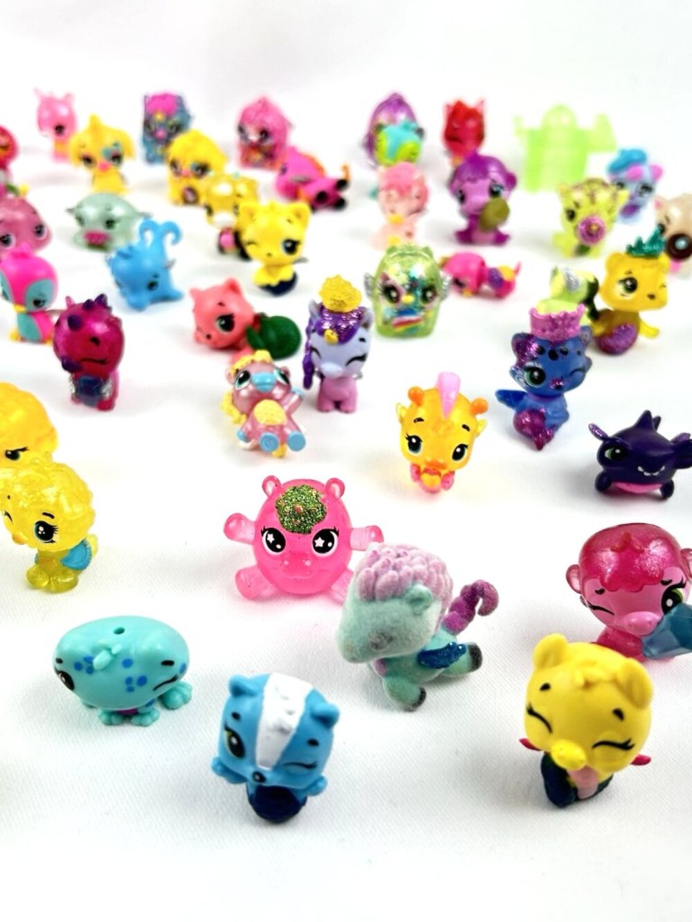Hatchimals Colleggtibles Large Lot Figures + Unicornix Glide - Picture 4 of 16